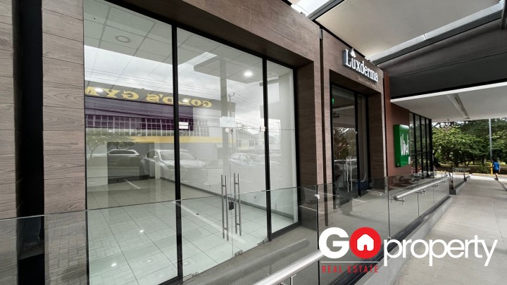 Alquiler de Local Comercial en Guayabos de Curridabat